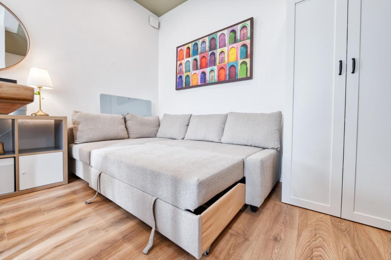 3 Rooms 3 Bathrooms - Lovely Apartment Close The Vatican 로마 외부 사진